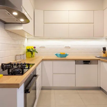 Pjero 3+2 Apartman