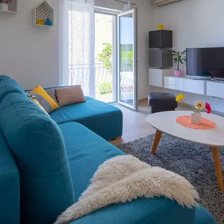 Apartman Pjero 3+2 *