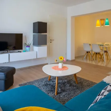 Pjero 3+2 Apartman *