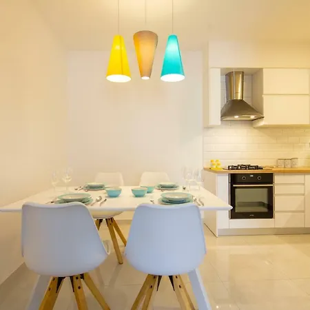 Pjero 3+2 Apartment *